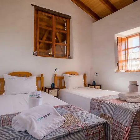 F - Casa Do Garibaldi In Quinta Das Alagoas